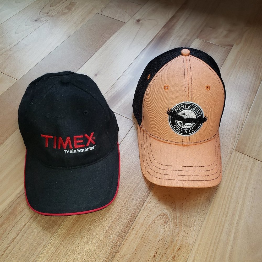 2 Stylish Golf Caps